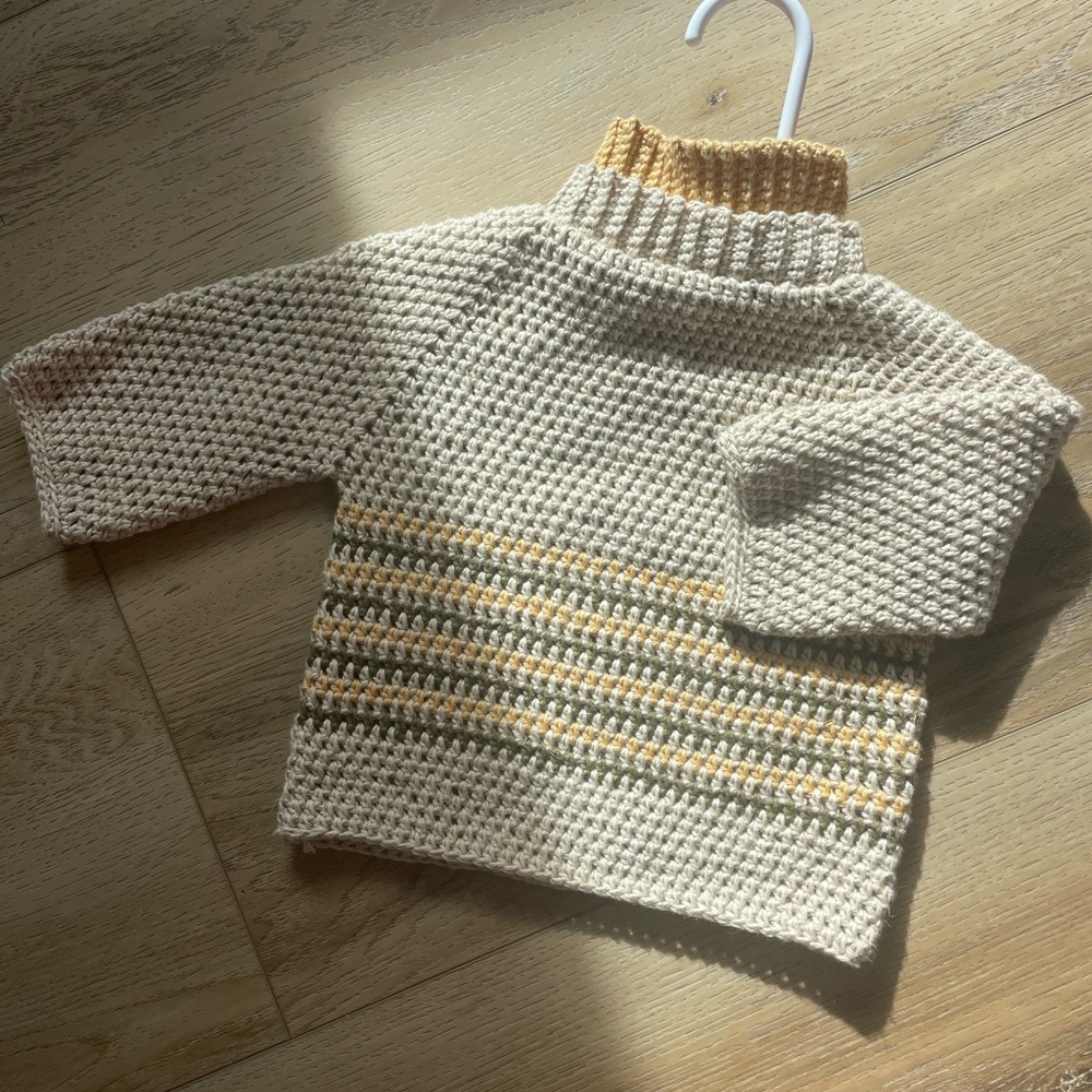 Handmade 100% natural cotton baby sweater